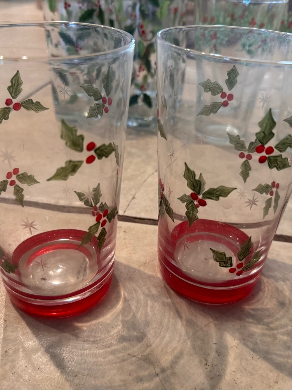 Red and Green Holly Holiday Glass Tumblers